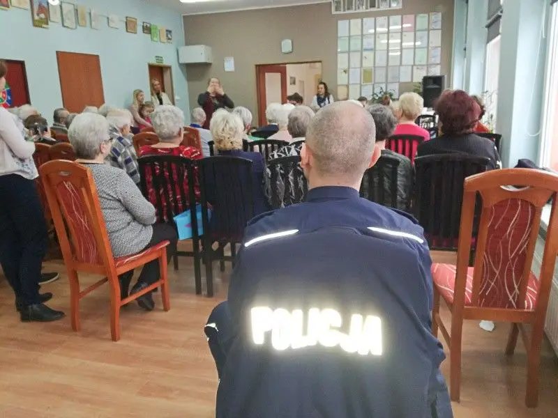 Women’s Day, or... a good opportunity to support seniors