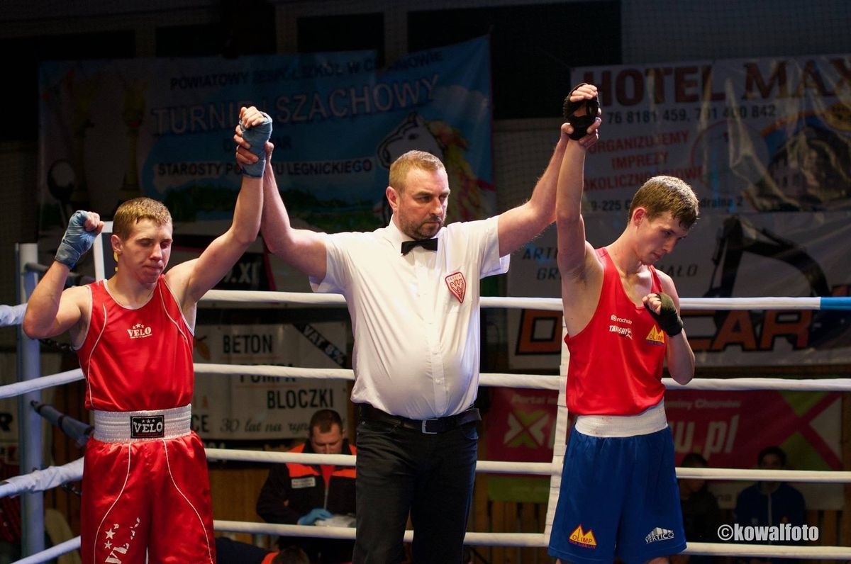 Piotr Motyka: remis po ciężkiej walce z Kazachem