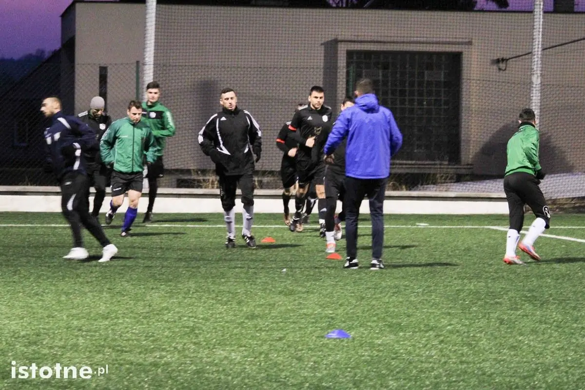 BKS - Chrobry Nowogrodziec 2:1