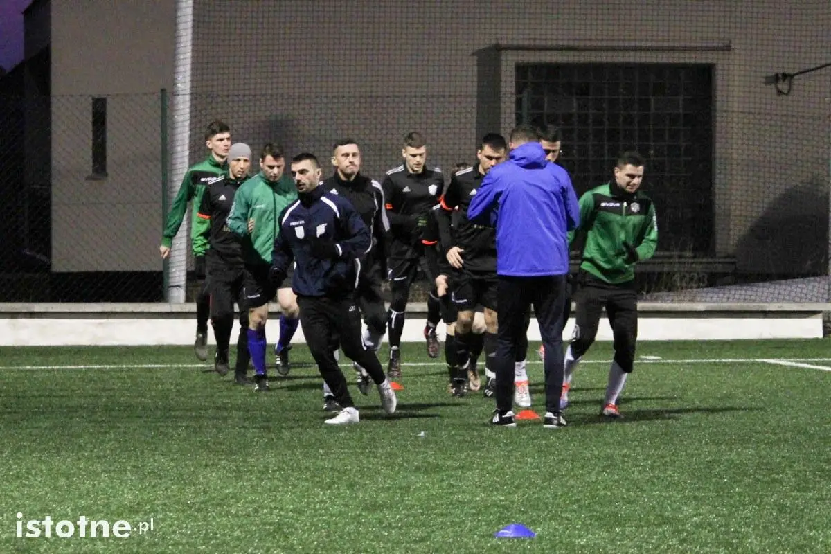 BKS - Chrobry Nowogrodziec 2:1