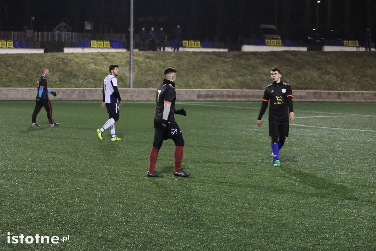 BKS - Chrobry Nowogrodziec 2:1