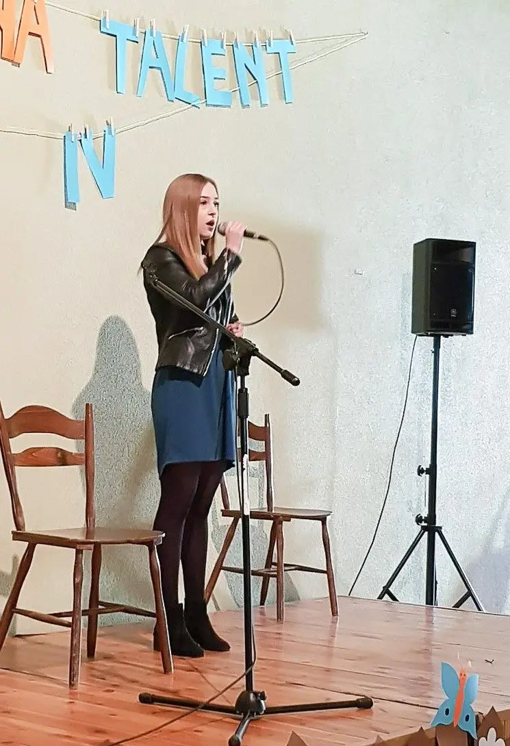 II LO: piosenką powitali wiosnę