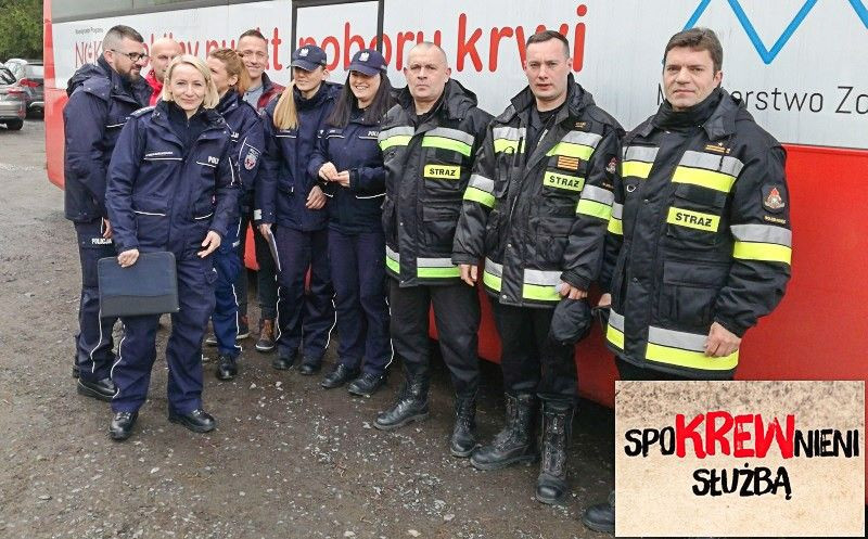 Mundurowi oddawali krew w ramach akcji „SpoKREWnieni służbą”