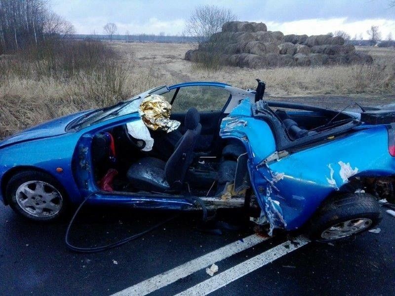 Wypadek między Gromadką a Wierzbową. 29-letnia Ukrainka w ciężkim stanie