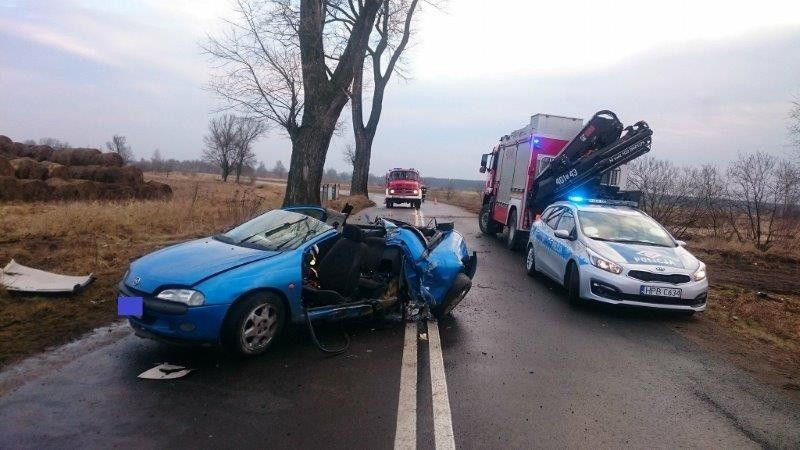 Wypadek między Gromadką a Wierzbową. 29-letnia Ukrainka w ciężkim stanie