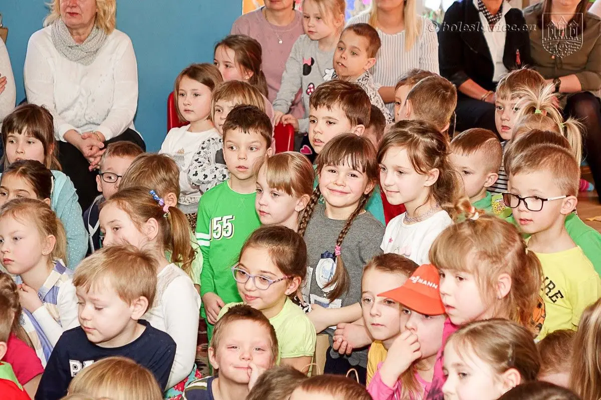Dzień Kolorowej Skarpetki w miejskim przedszkolu nr 7
