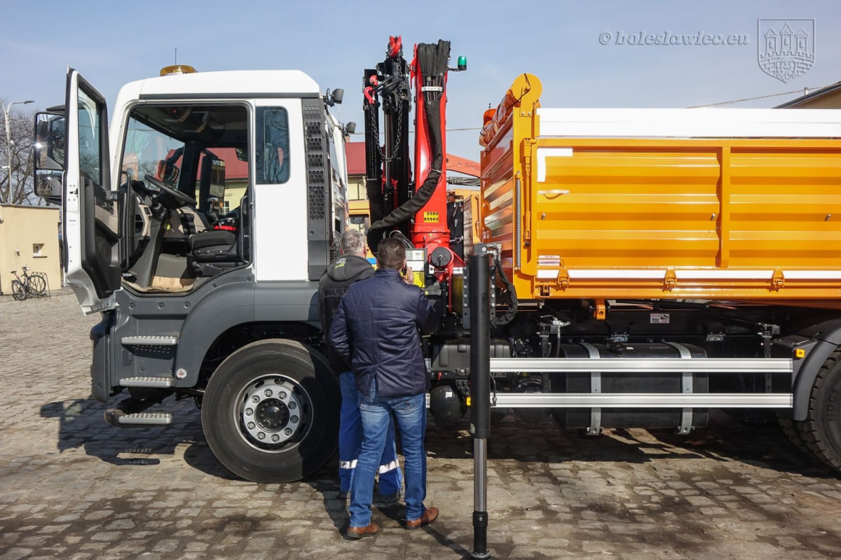 MZGK z nową ciężarówką za ponad pół miliona zł (netto)