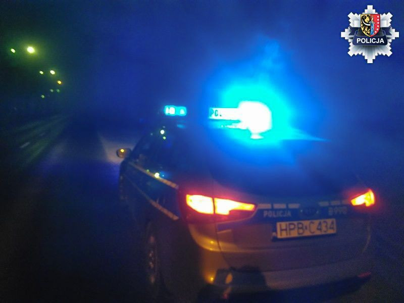 Ukrainiec nocą jechał autem bez świateł. Miał prawie 2 promile w organizmie