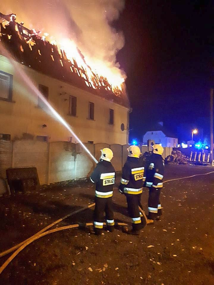 Pożar w Warcie. 12-godzinna akcja naszych strażaków
