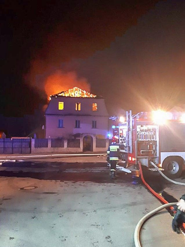 Pożar w Warcie. 12-godzinna akcja naszych strażaków