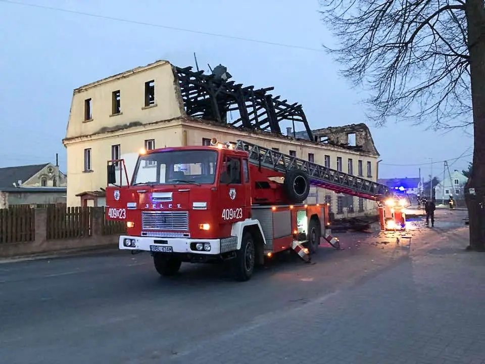 Pożar w Warcie. 12-godzinna akcja naszych strażaków