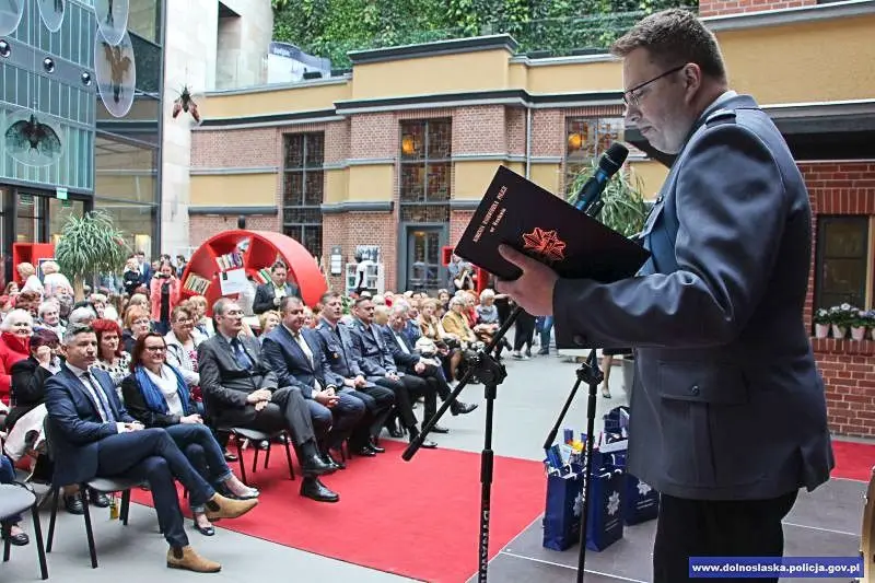 Uczniowie „Elektronika” uhonorowani przez wrocławską policję