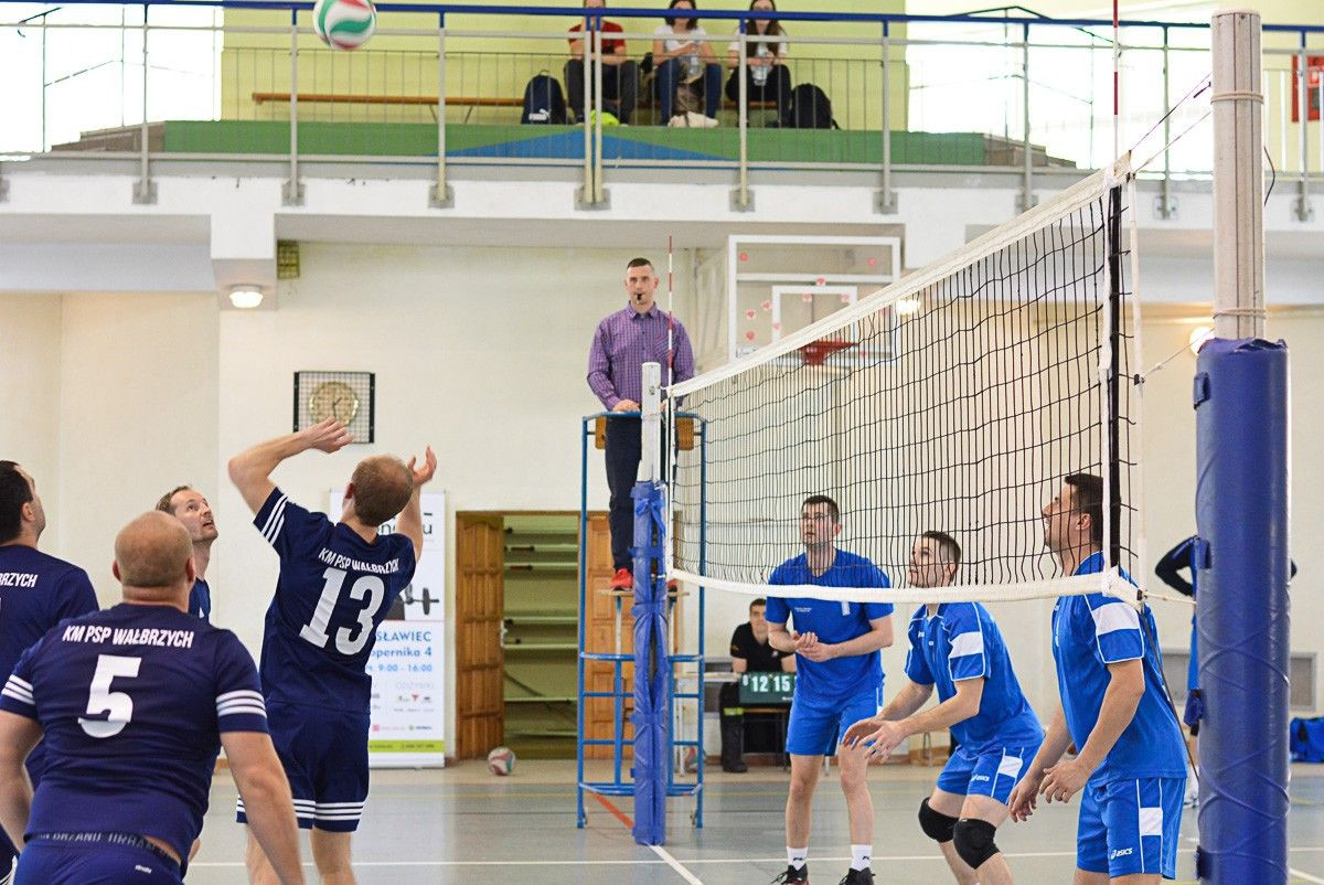 Dolnośląscy strażacy, czyli… świetni siatkarze