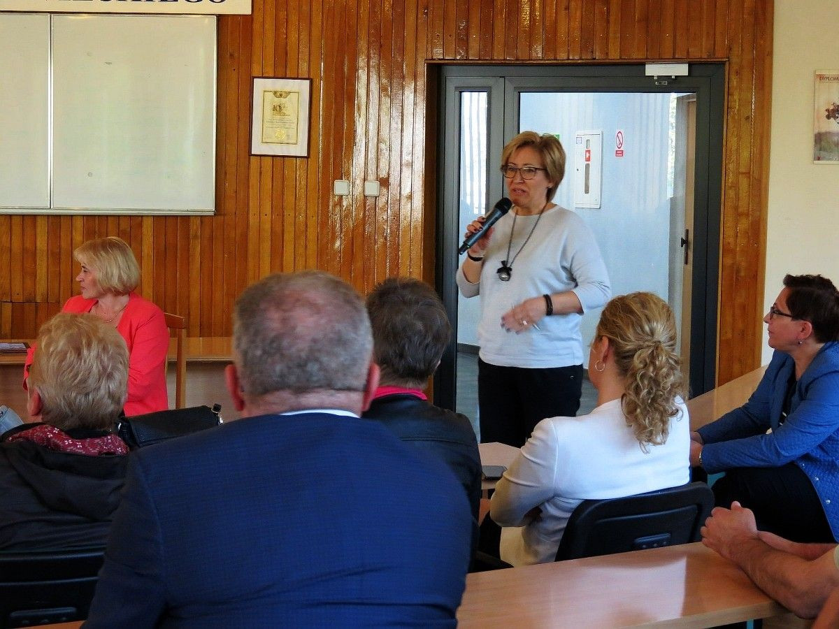 Trzy posłanki PO gościły w Bolesławcu i przedstawiły program Polska Seniora