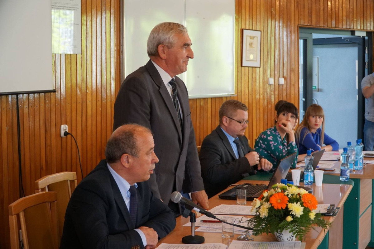 Absolutorium dla Zarządu Powiatu