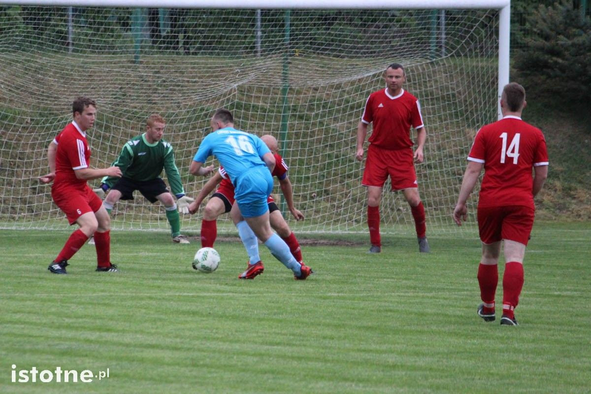 Chrobry Nowogrodziec wysoko pokonał KS Łąkę