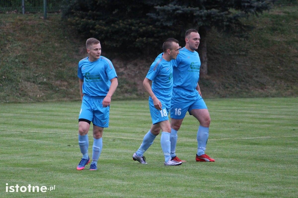 Chrobry Nowogrodziec wysoko pokonał KS Łąkę