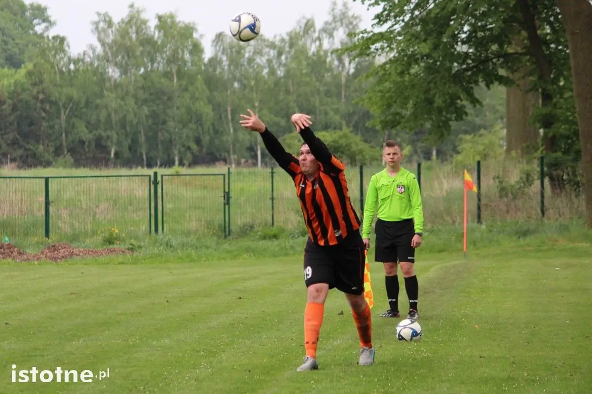 LZS Łaziska - GKS Gromadka 1:0