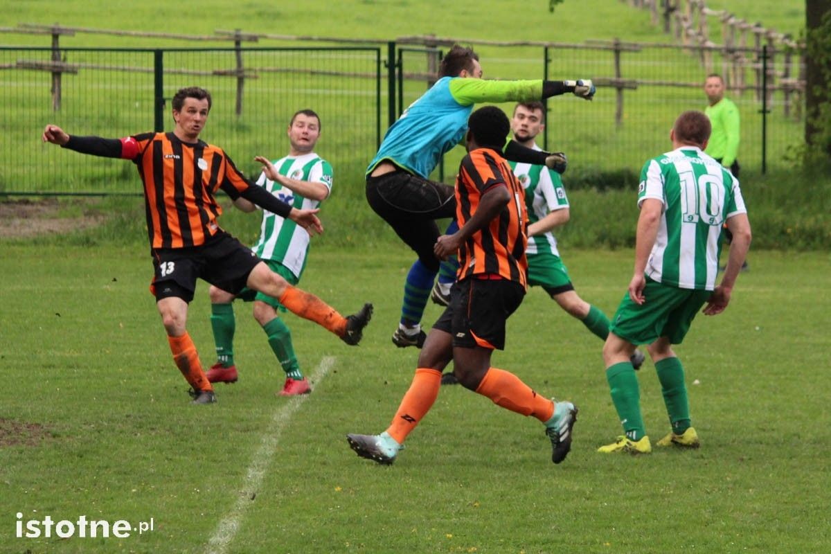 LZS Łaziska - GKS Gromadka 1:0