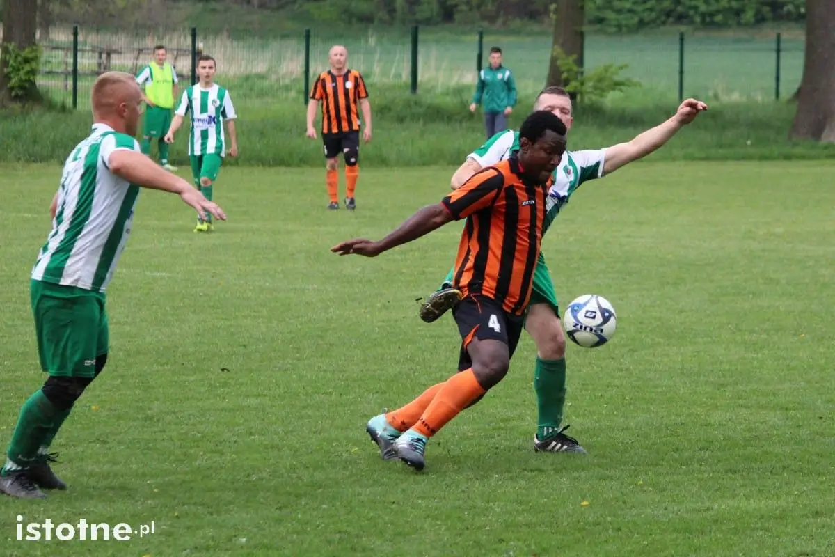 LZS Łaziska - GKS Gromadka 1:0