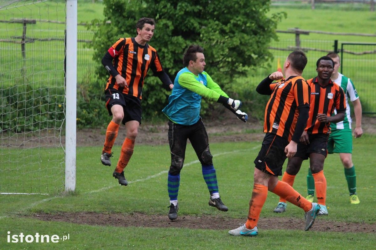 LZS Łaziska - GKS Gromadka 1:0