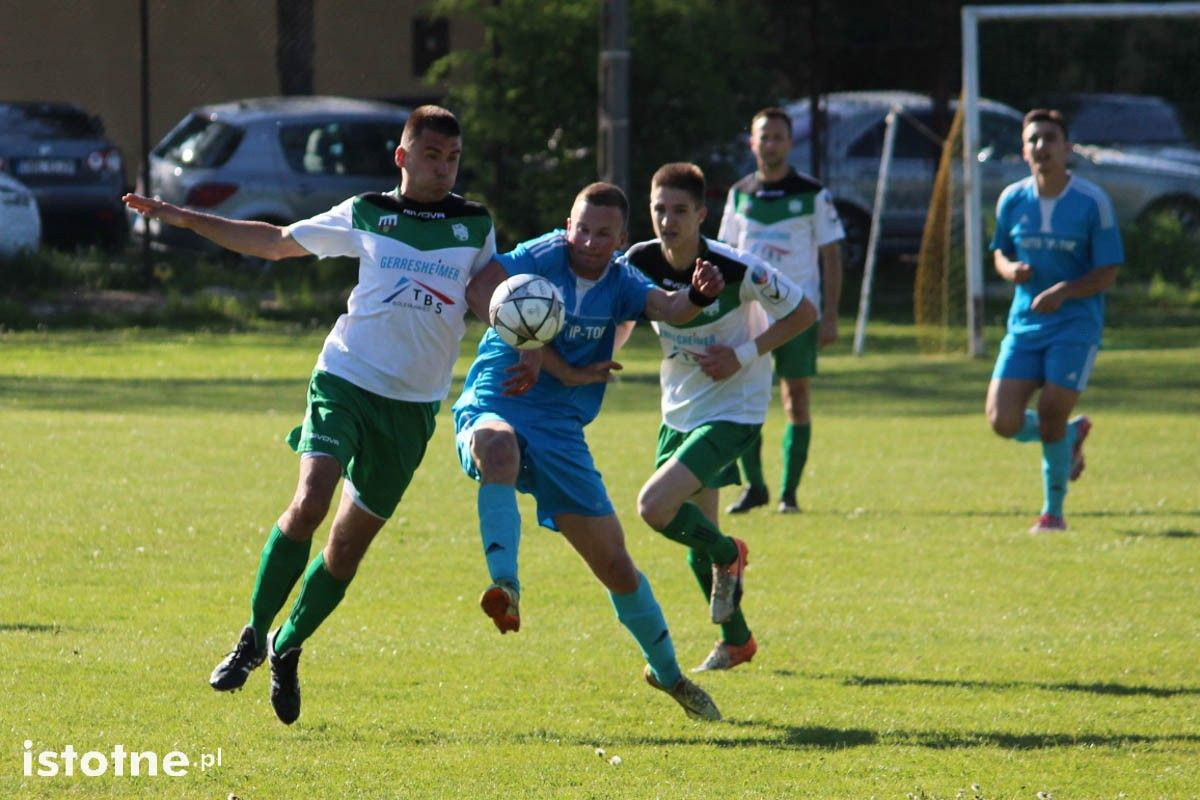 Kumoś Show w Zebrzydowej. Sparta pokonuje BKS 4:1