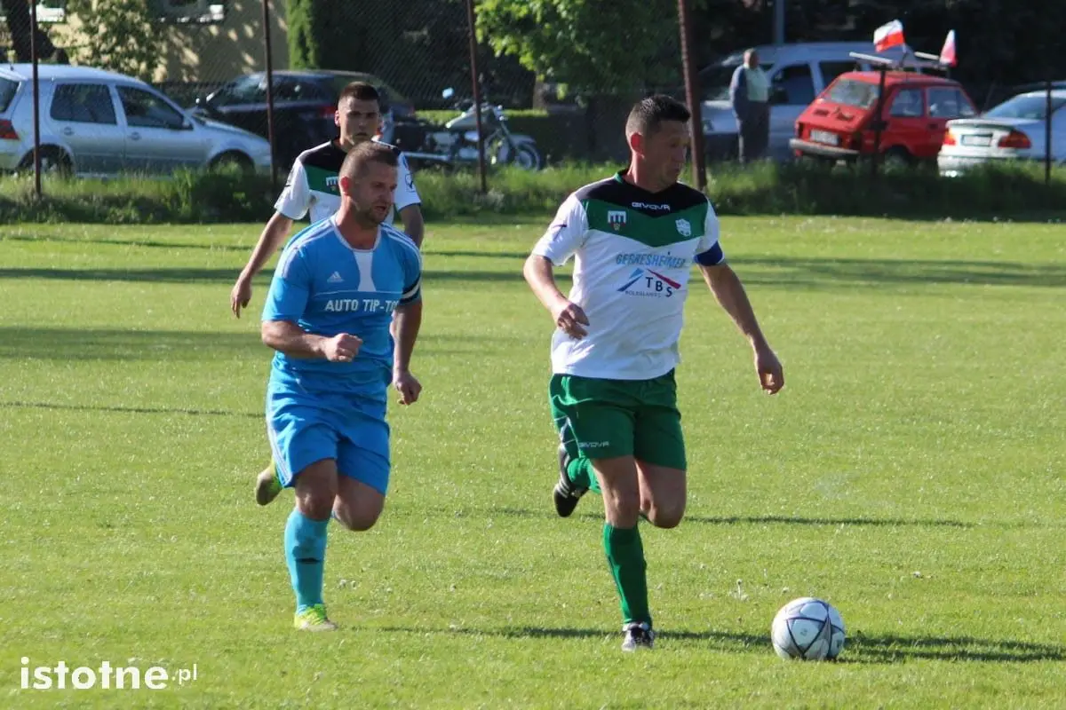 Kumoś Show w Zebrzydowej. Sparta pokonuje BKS 4:1
