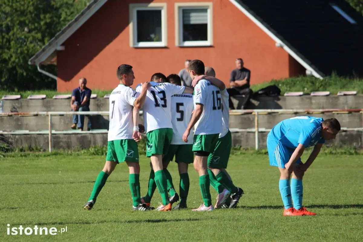Kumoś Show w Zebrzydowej. Sparta pokonuje BKS 4:1