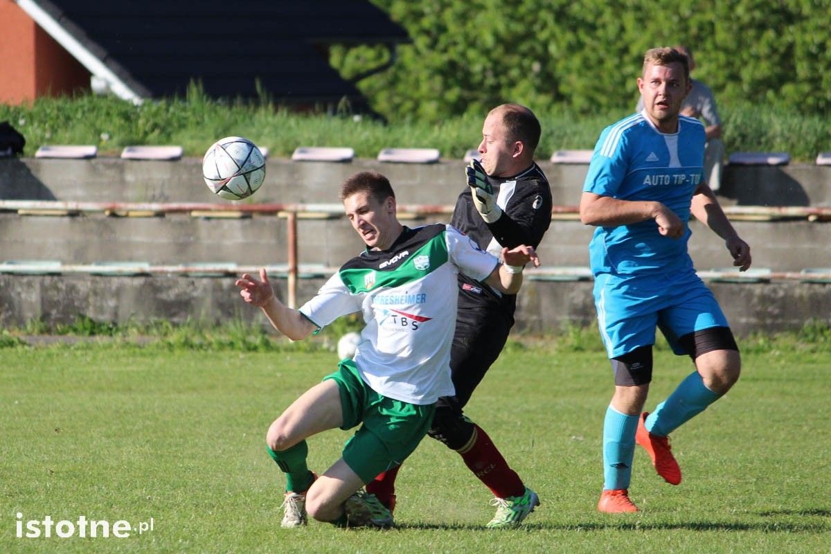 Kumoś Show w Zebrzydowej. Sparta pokonuje BKS 4:1