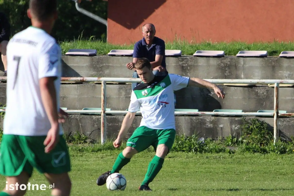 Kumoś Show w Zebrzydowej. Sparta pokonuje BKS 4:1