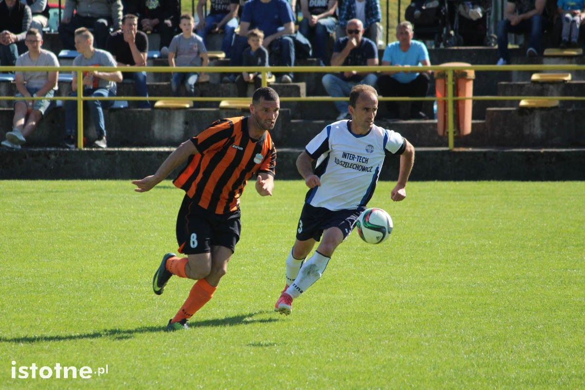 Nowogrodziec wygrywa z Łaziskami i robi duży krok do awansu