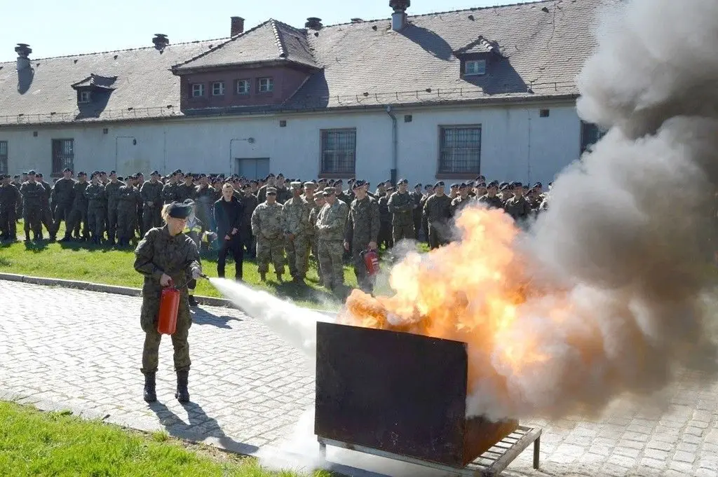 Alarm pożarowy w 23 Śląskim Pułku Artylerii