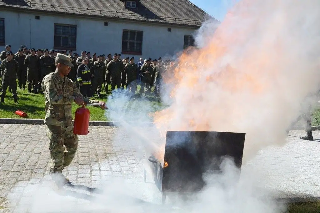 Alarm pożarowy w 23 Śląskim Pułku Artylerii