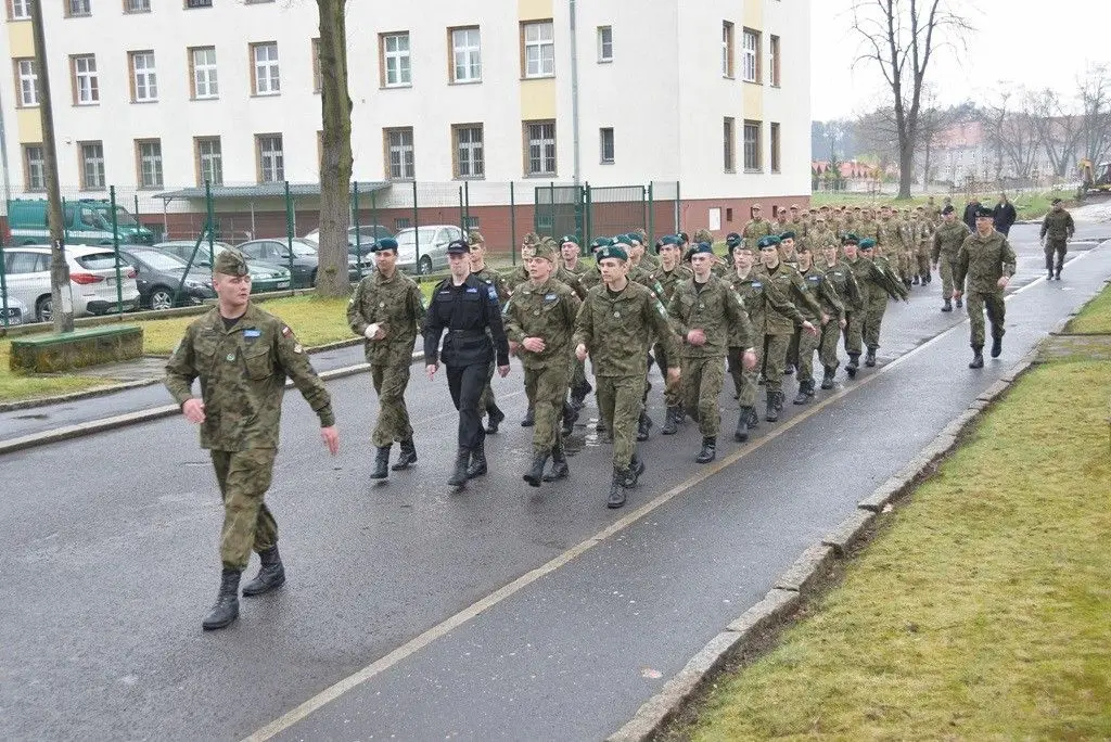 Uczniowie klas mundurowych na ćwiczeniach Commando 2018
