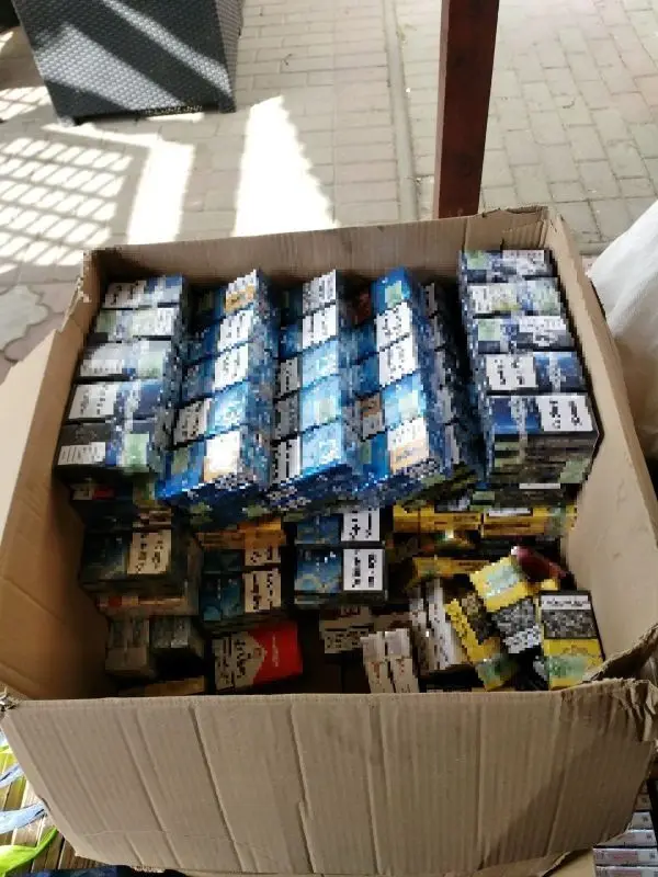 Wpadł z nielegalnymi fajkami i tytoniem wartymi niemal 180 tys. zł!