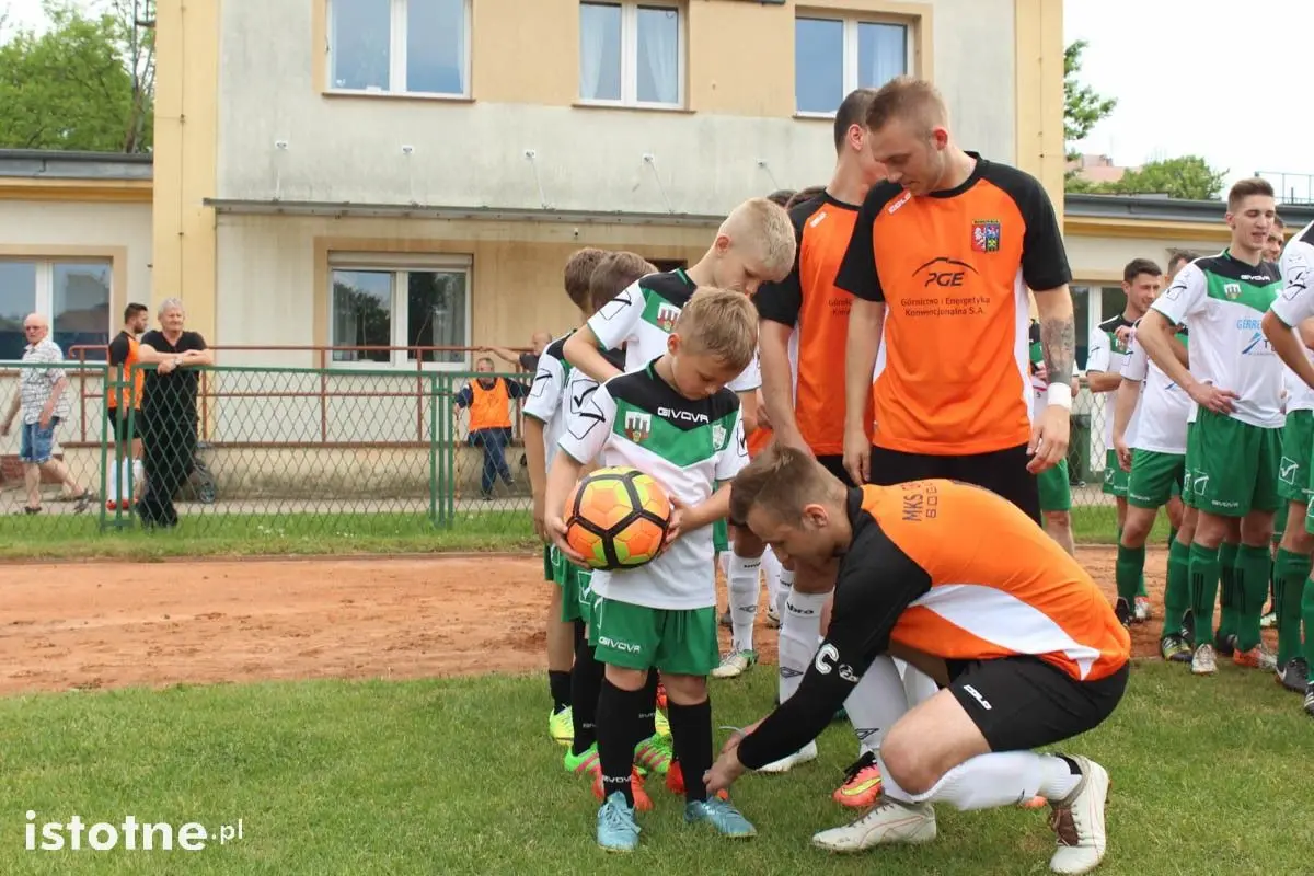Charytatywno-ligowy mecz BKS Bolesławiec - Granica Bogatynia
