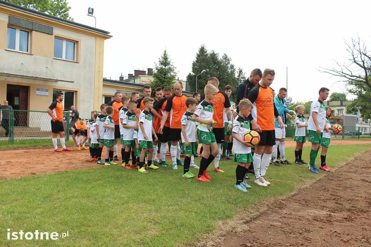 Charytatywno-ligowy mecz BKS Bolesławiec - Granica Bogatynia