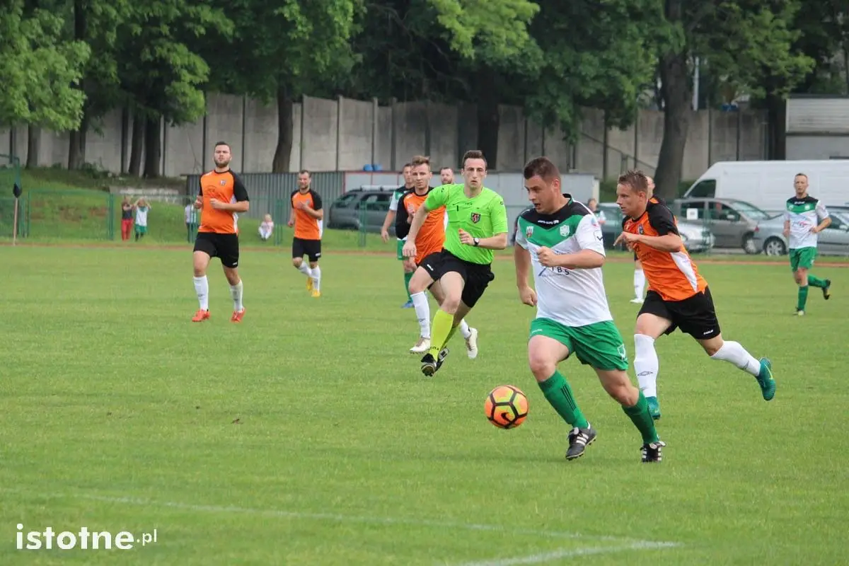 Charytatywno-ligowy mecz BKS Bolesławiec - Granica Bogatynia
