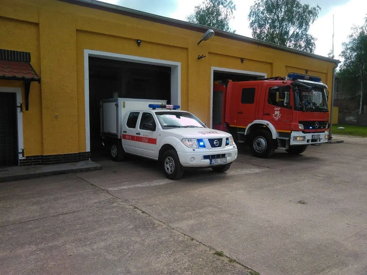 Strażacy z Trzebienia z nowym autem