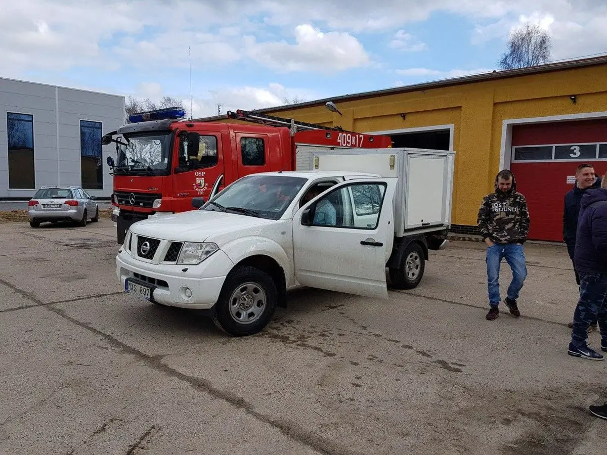 Strażacy z Trzebienia z nowym autem