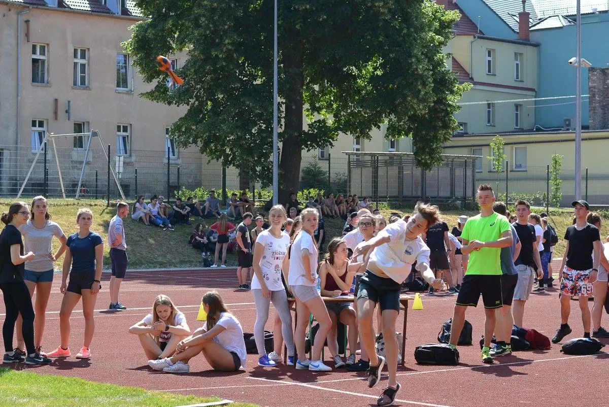 Żołnierze US Army na Powiatowym Dniu Sportu