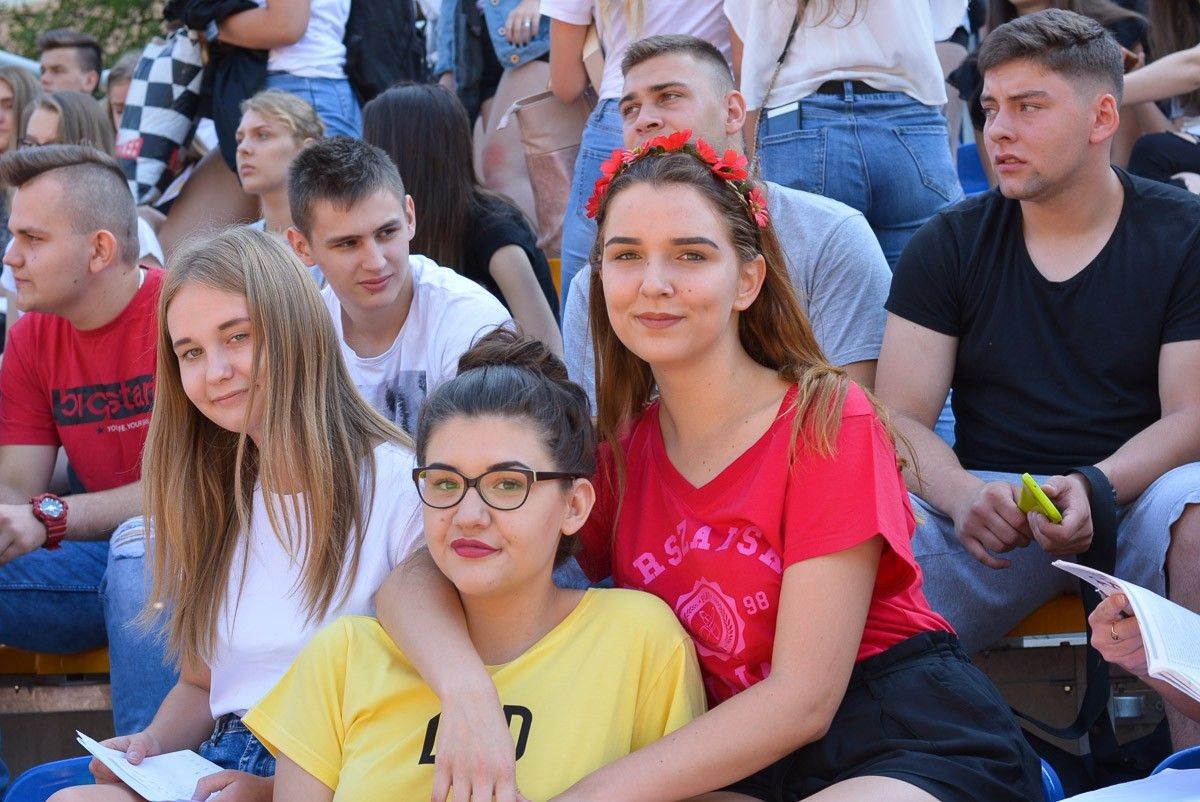 Jak młodzież nie czyta, jak czyta! Świetna akcja ponownie w ZSOiZ!