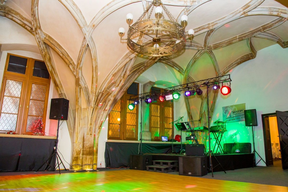 Restauracja Rycerska we Lwówku Śląskim - dancingi