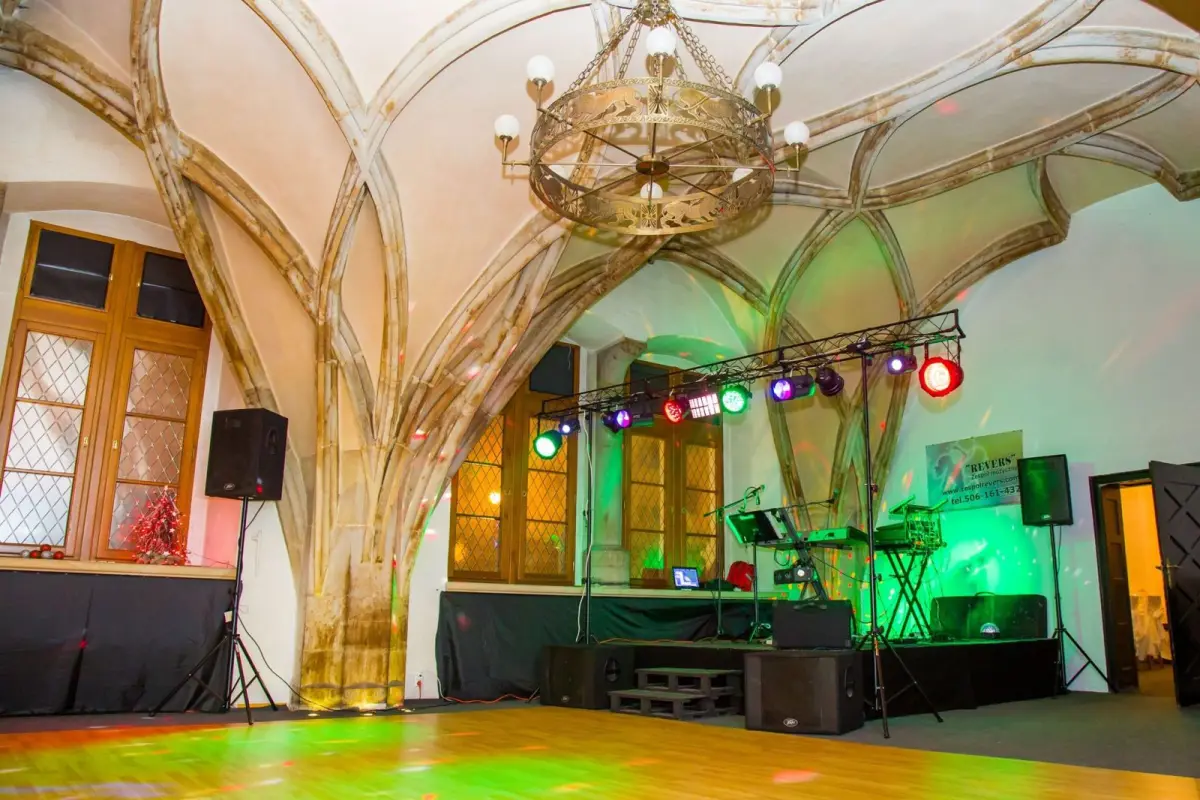 Restauracja Rycerska we Lwówku Śląskim - dancingi