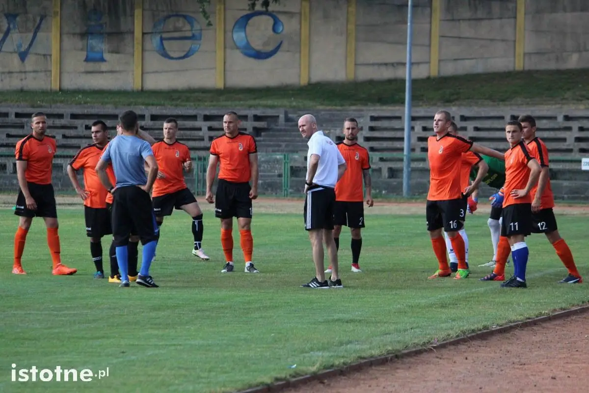 Wojskowi pokonali BKS 3:0