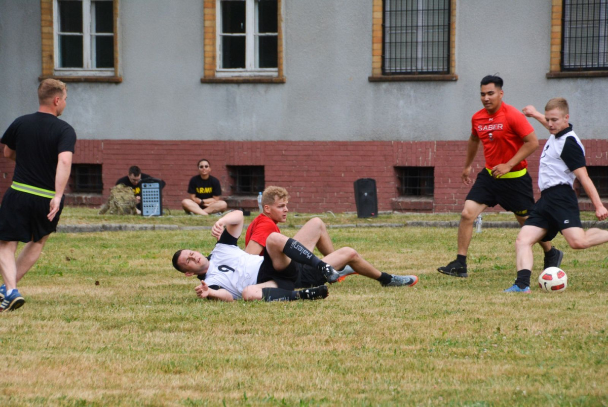 23 Śląski Pułk Artylerii vs żołnierze US Army