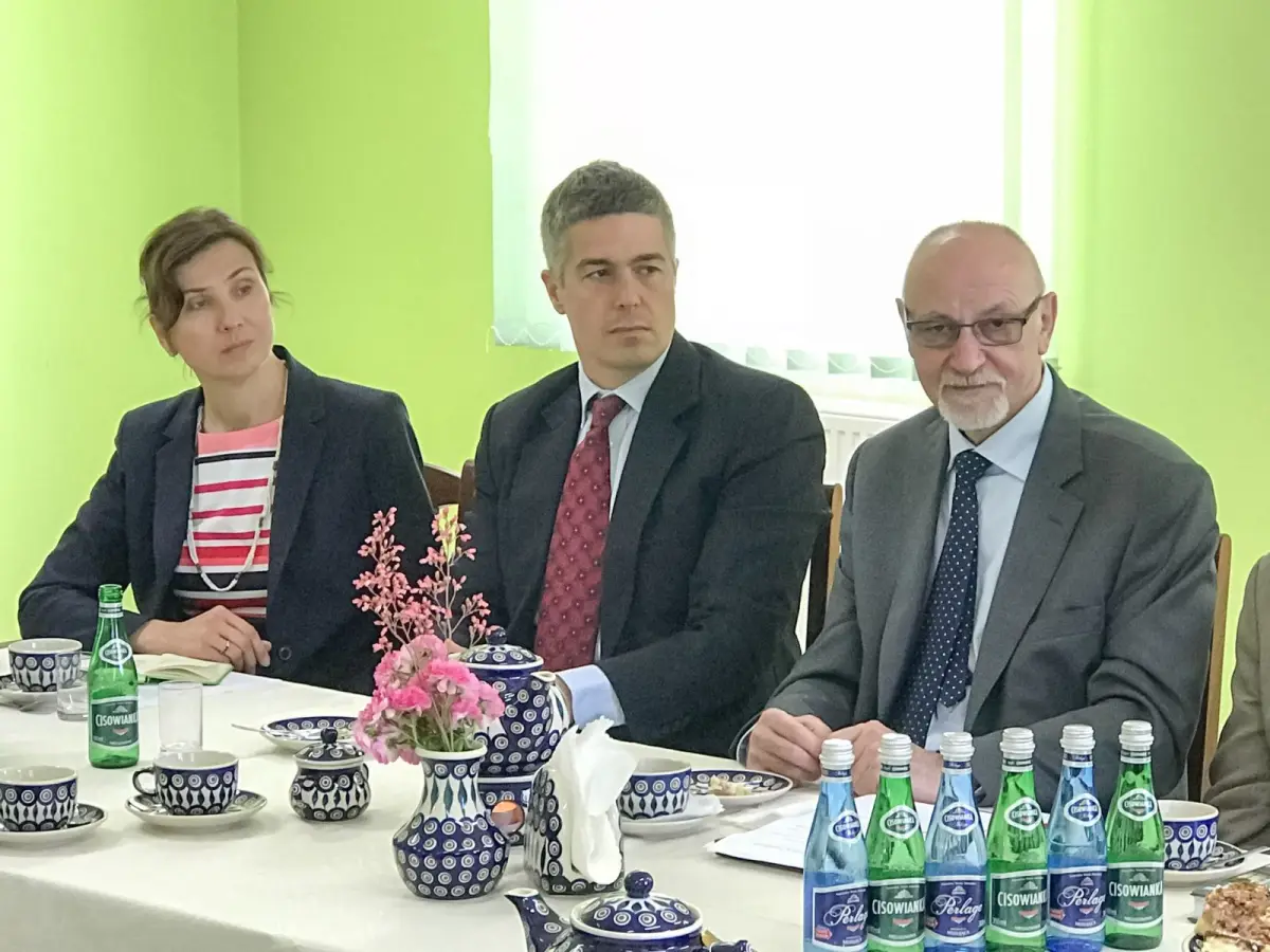 Samorządowcy spotkali się z konsulem USA. Powód? Wielkogabarytowe pojazdy US Army