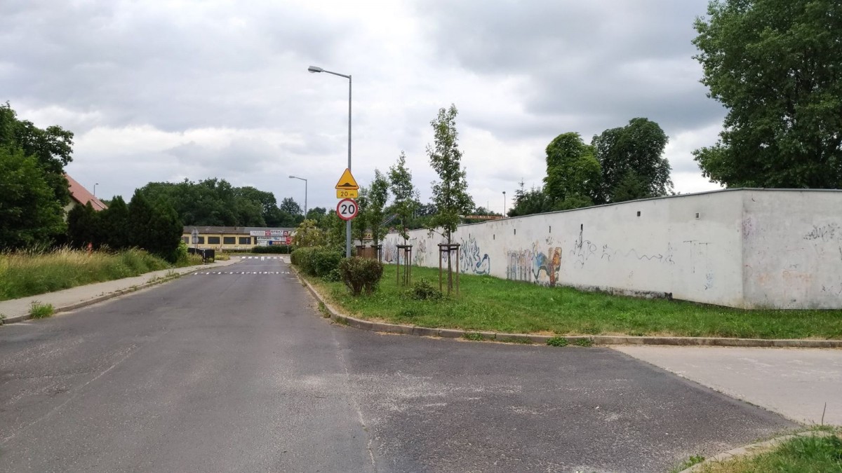 Bezpieczniej na Jezierskiego