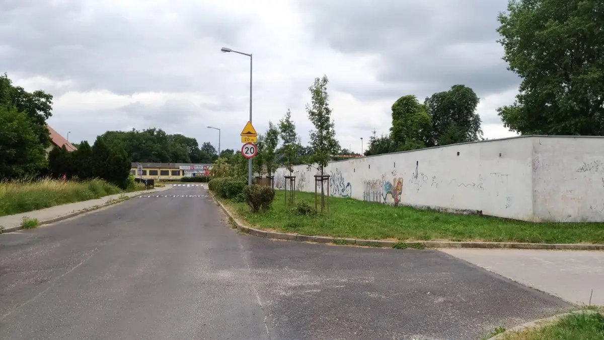 Bezpieczniej na Jezierskiego