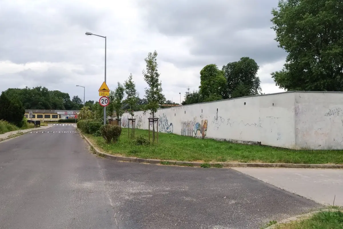 Bezpieczniej na Jezierskiego